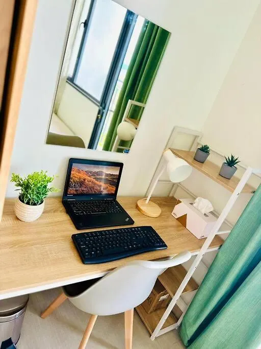 Cozy 1Br At Shore 2 With Balcony マニラ市