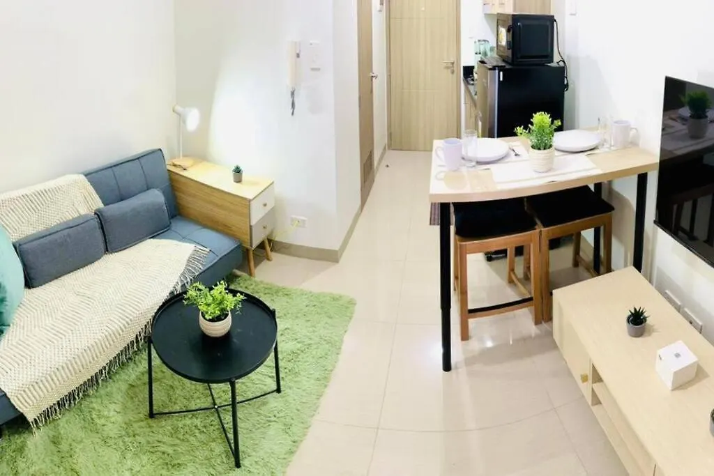 Cozy 1Br At Shore 2 With Balcony マニラ市